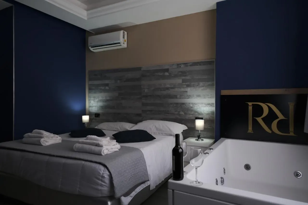 Bed & Breakfast Royalty Rooms & Spa Naples